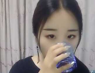 亚洲欧美欧美一区二区三区,91精品久久隔壁老王最新版本